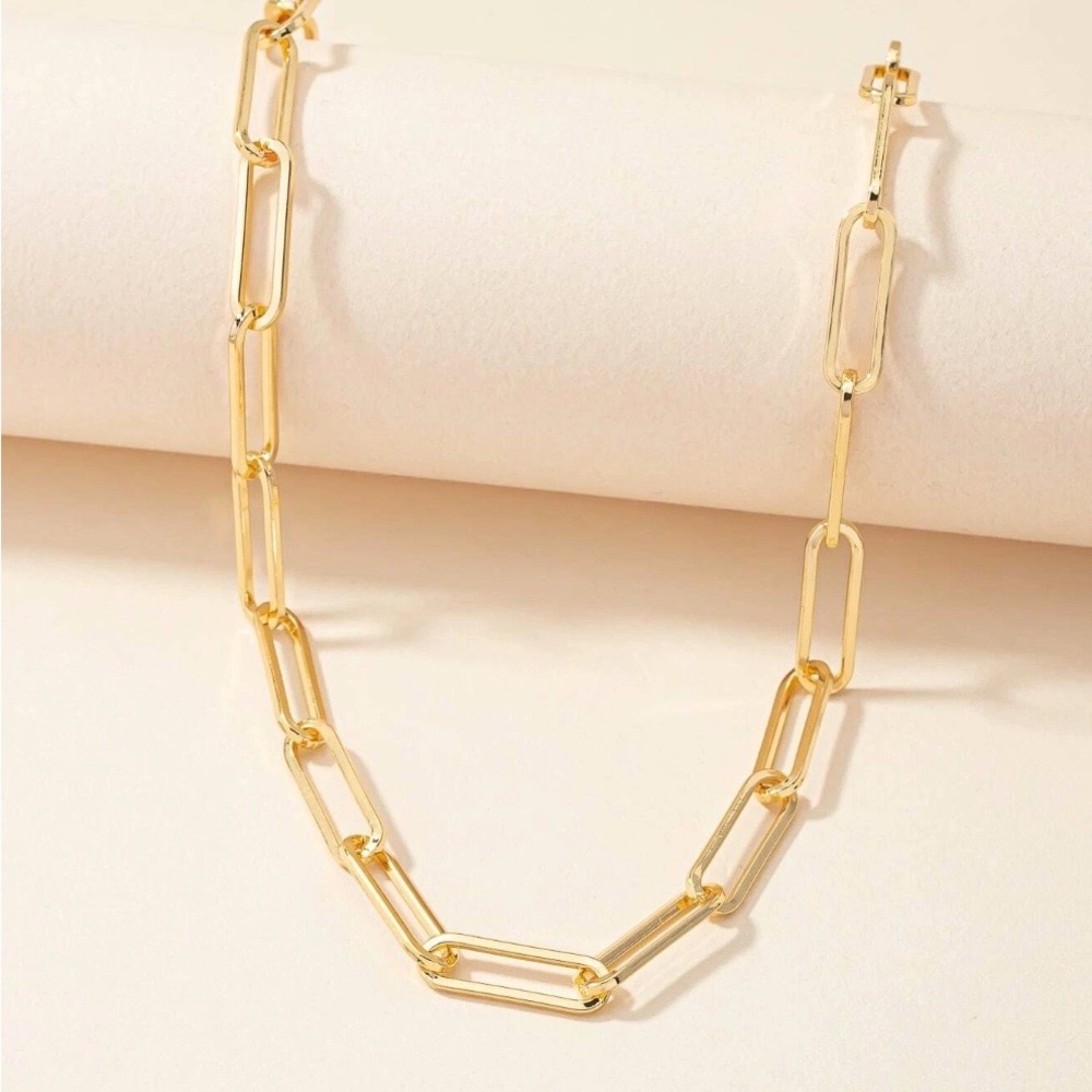 Paperclip chain gold necklace